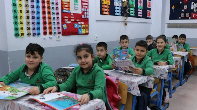 Ders zili yarın çalacak: Telefon artık öğretmenlere de yasak - Resim: 5