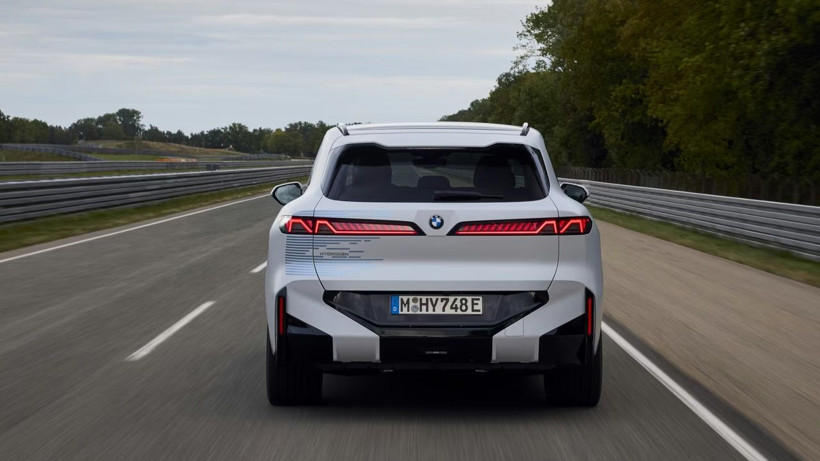 Hidrojenli BMW iX5 için seri üretim dönemi - Resim: 6