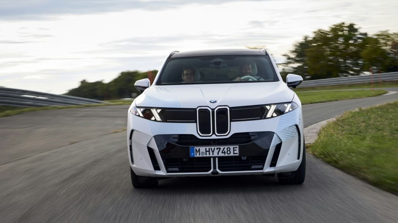 Hidrojenli BMW iX5 için seri üretim dönemi - Resim: 4