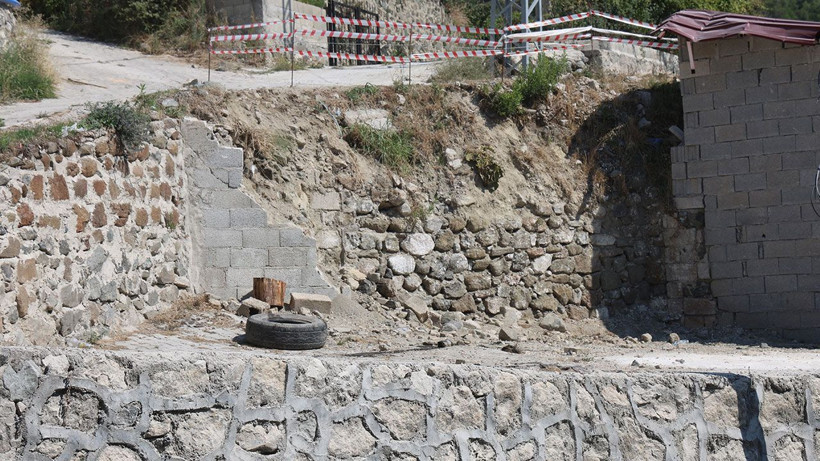 Depremden beri aynı tehlike: ‘Kaza yokuşu” için mahalleli çözüm istiyor - Resim: 1