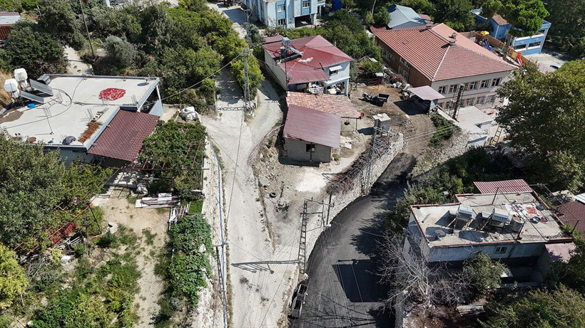 Depremden beri aynı tehlike: ‘Kaza yokuşu” için mahalleli çözüm istiyor - Resim: 4