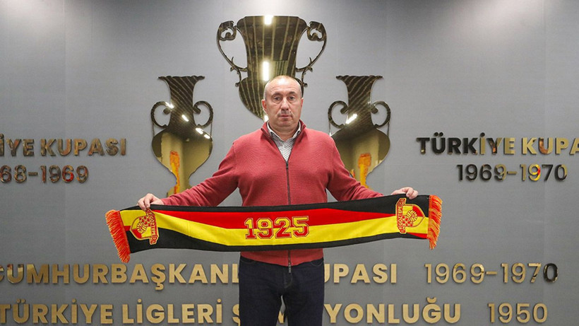 Türk futbolunda ezber bozan hamle: Süper Lig'de kim olsa kovardı, onlar uzattı - Resim: 3