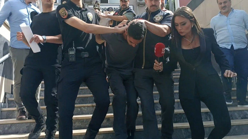 Dalgıç polisler denizde aradı: Fatih’teki çifte cinayetin silahı bulundu - Resim: 3