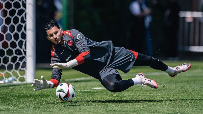 A Milli Takım'ın aday kadrosu açıklandı: 4 futbolcu ilk kez davet edildi - Resim: 3