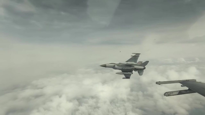 Türk F-16'ları peş peşe havalandı: Karadeniz'de dikkat çeken hareketlilik - Resim: 5