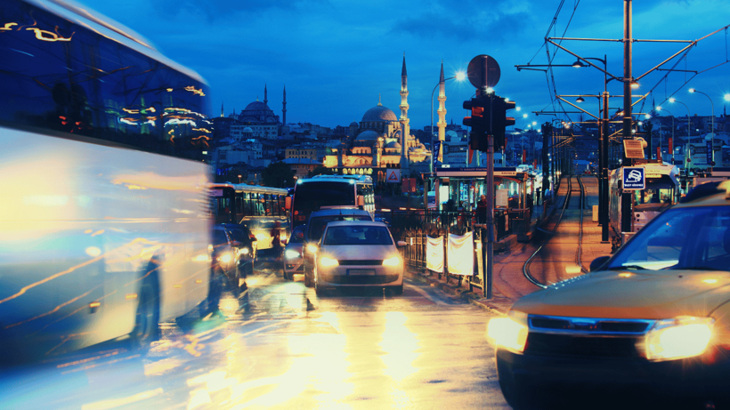 İstanbul’da trafik haritası kırmızıya döndü: İşte kilitlenen noktalar - Resim: 3