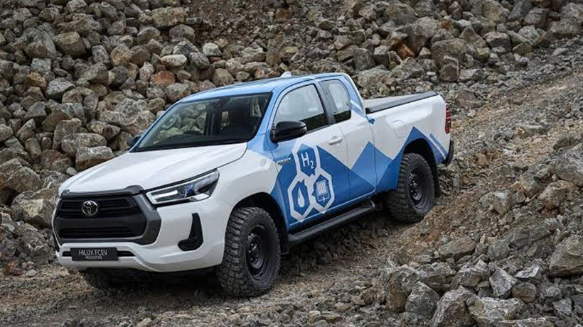Toyota'dan Dakar’a çevreci hamle: Hidrojenli Hilux çöle iniyor - Resim: 5