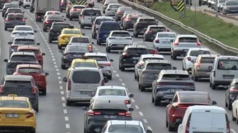 İstanbul’da trafik çilesi: Harita kırmızıya döndü (24 Eylül Perşembe) - Resim: 8