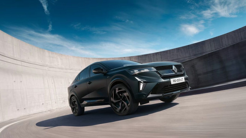 Sadece 1.500 adet üretilecek... Renault Rafale Hypnotic sahneye çıktı - Resim: 10