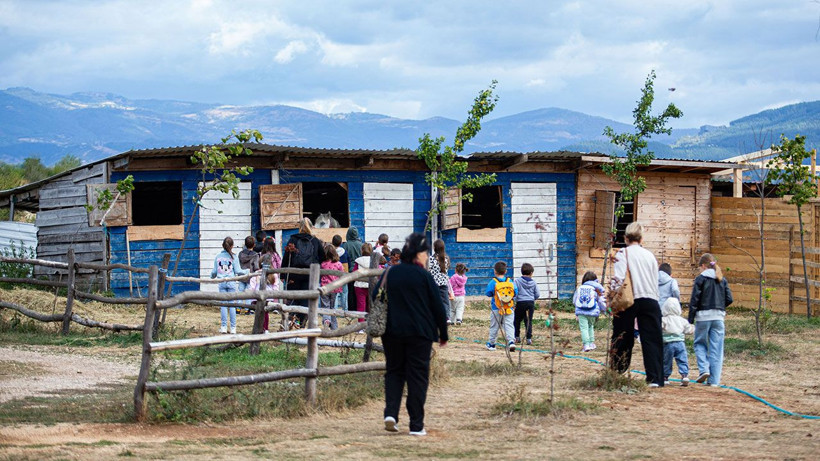 Bir ülkede tarihe geçti: Adını aile büyüklerinden aldı - Resim: 10