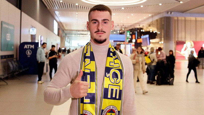 Fenerbahçe'de ayrılık kararı: Büyük umutlarla gelmişti, maça çıkamadan gidiyor - Resim: 2