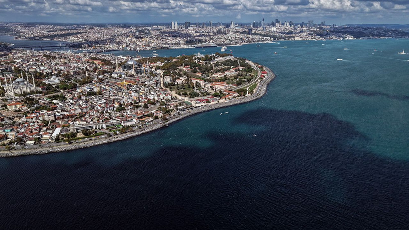 Yağışların ardından biyolojik dönüşüm: İstanbul Boğazı turkuaza büründü - Resim: 4