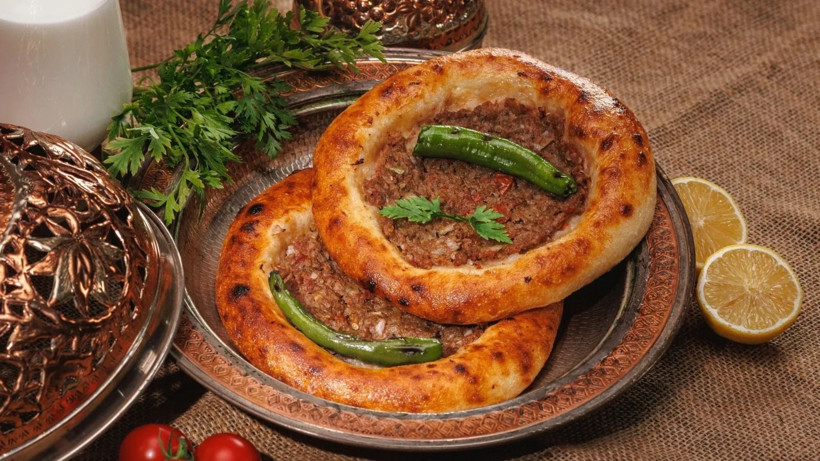 Ünlü pideci müşterilerine dana eti yerine at ve eşek eti yedirmiş - Resim: 3