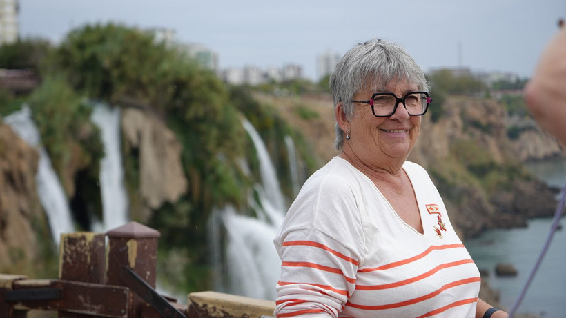 Yağmura aldırış etmeyen turistler Aşağı Düden Şelalesi'ne akın etti - Resim: 4