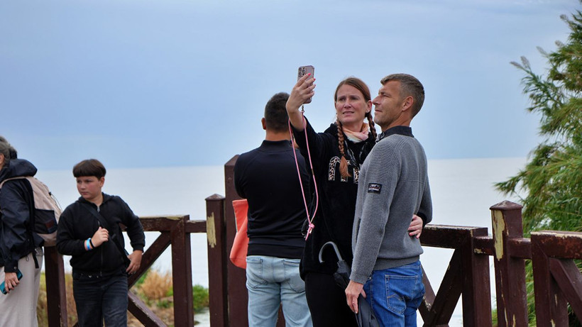 Yağmura aldırış etmeyen turistler Aşağı Düden Şelalesi'ne akın etti - Resim: 10