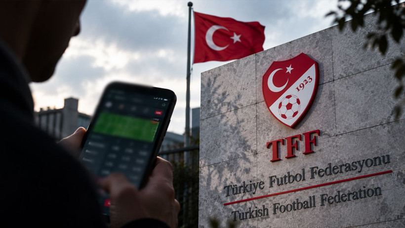 Türk futbolunda kriz büyüyor: UEFA devreye giriyor - Resim: 6