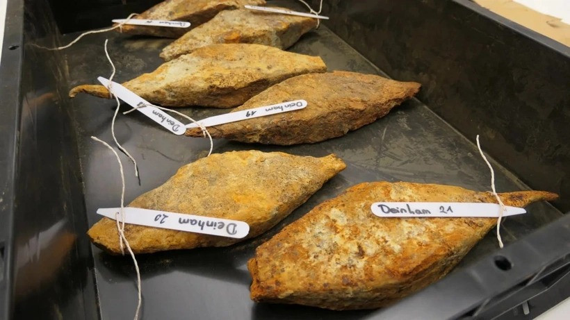 Tuna Nehri'nden tarih fışkırdı: 2 bin 200 yıllık dev hazine bulundu - Resim : 1
