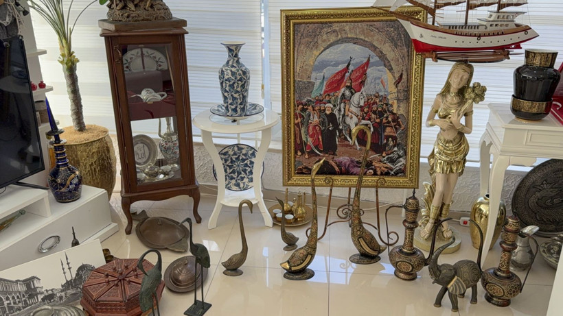 Geçmişin izleri makam odasında: Başkanın özel koleksiyonu - Resim: 2