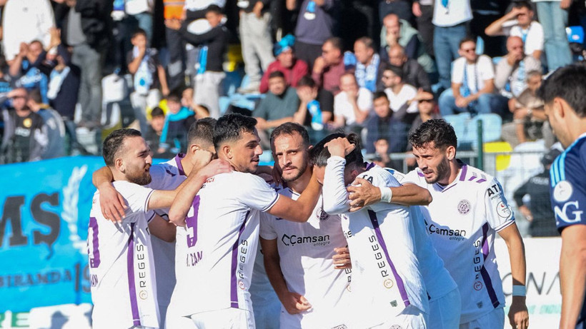 2. Lig maçında ağır yenilgi sonrası ortalık karıştı: Taraftar isyan etti - Resim: 4