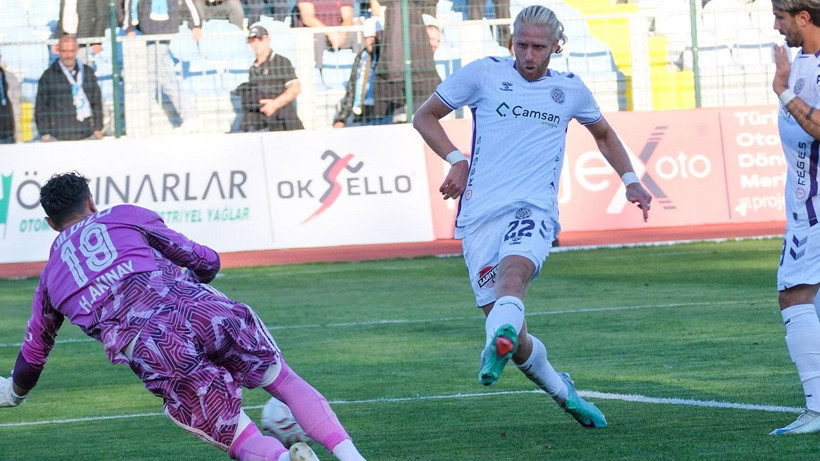 2. Lig maçında ağır yenilgi sonrası ortalık karıştı: Taraftar isyan etti - Resim: 2