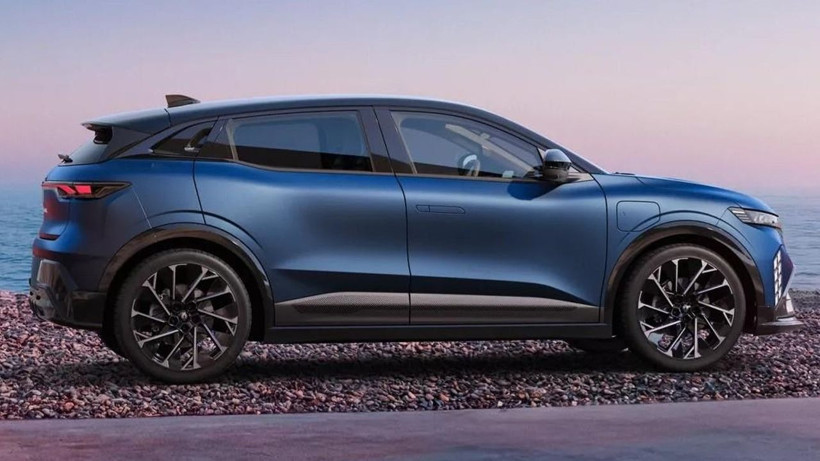 Yeni Renault Megane E-Tech'in Avrupa fiyatı belli oldu - Resim: 4