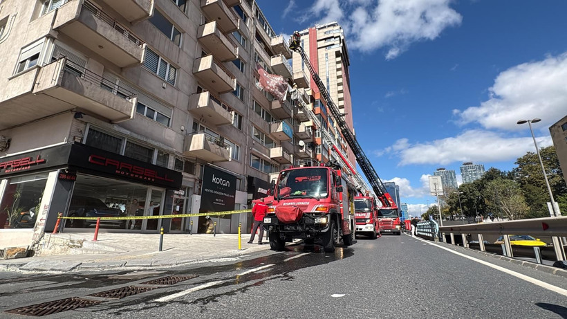 İstanbul’da dans akademisinde yangın: Dakikalar içinde duman binayı sardı - Resim: 7