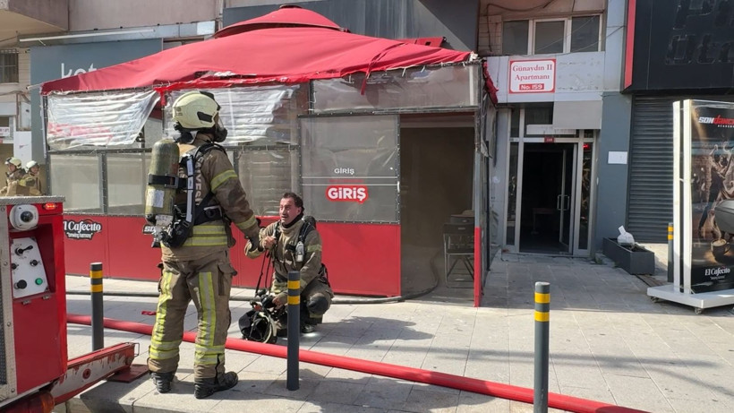 İstanbul’da dans akademisinde yangın: Dakikalar içinde duman binayı sardı - Resim: 5