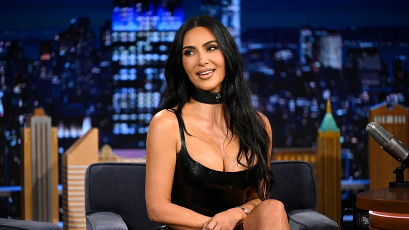 Kim Kardashian'dan dumura uğratan itiraf: 4 kişiye 5 tane düşüyor - Resim: 8