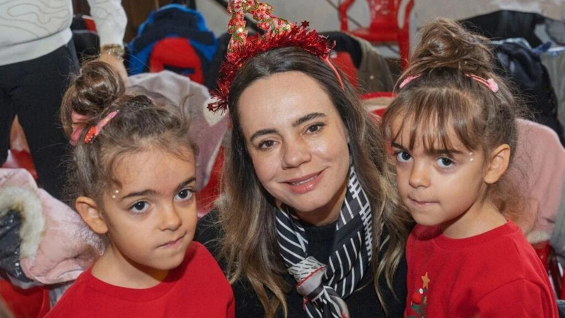 AK Parti&rsquo;ye Cemil Tugay ge&ccedil;ti ama sosyal medya eşini hedef aldı: Nedir bu eşarp olayının ger&ccedil;eği? - Resim : 7
