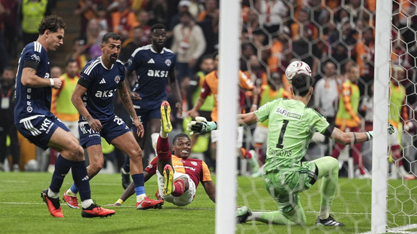 Ahmet Çakar'dan büyük ters köşe: Galatasaray-Kasımpaşa maçının adamı... - Resim: 12