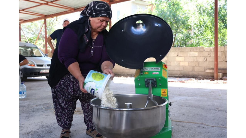 Sosyal medyada gördüğü paylaşıma yorum yaptı: Mahallesine makine gönderildi - Resim: 3