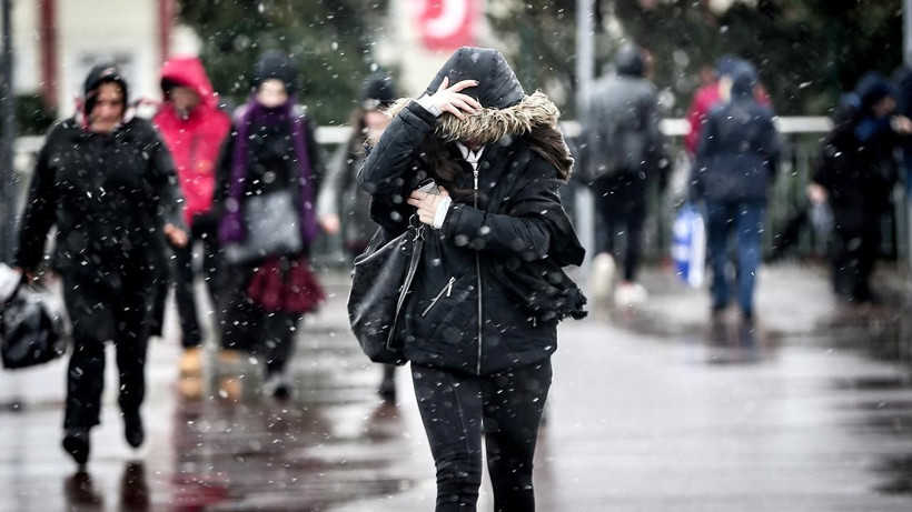 Meteoroloji uyardı: 9 ilde yoğun toz taşınımı, birçok bölgede sağanak - Resim: 4