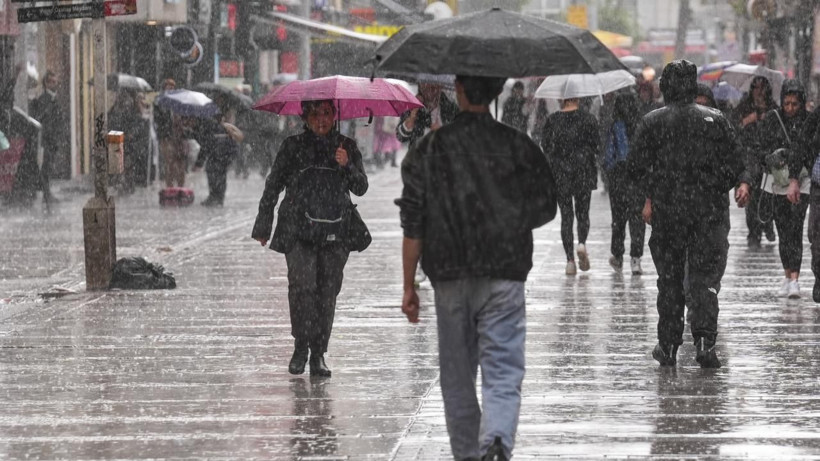 Meteoroloji’den peş peşe uyarılar: Kuvvetli sağanak, fırtına ve çamur yağışı - Resim: 6