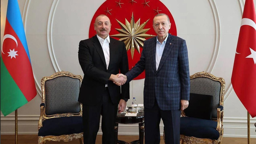 Tümamiral Cihat Yaycı’dan Azerbaycan ve Türkiye uyarısı: Büyük resmi kaçırıyoruz - Resim : 3