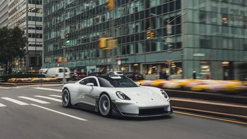 Porsche, Mission S konseptini tanıttı: Talep olursa manuel vites seçeneği de olacak - Resim: 3