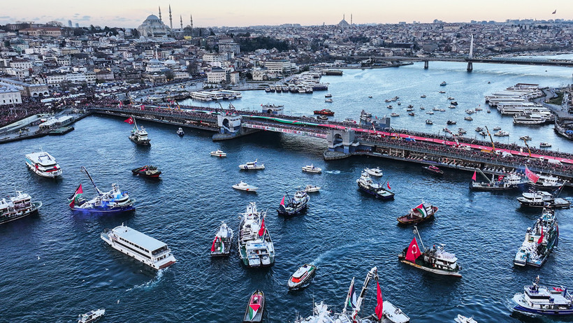 Galata K&ouml;pr&uuml;s&uuml;'nda Filistin'e destek y&uuml;r&uuml;y&uuml;ş&uuml; - Resim : 2