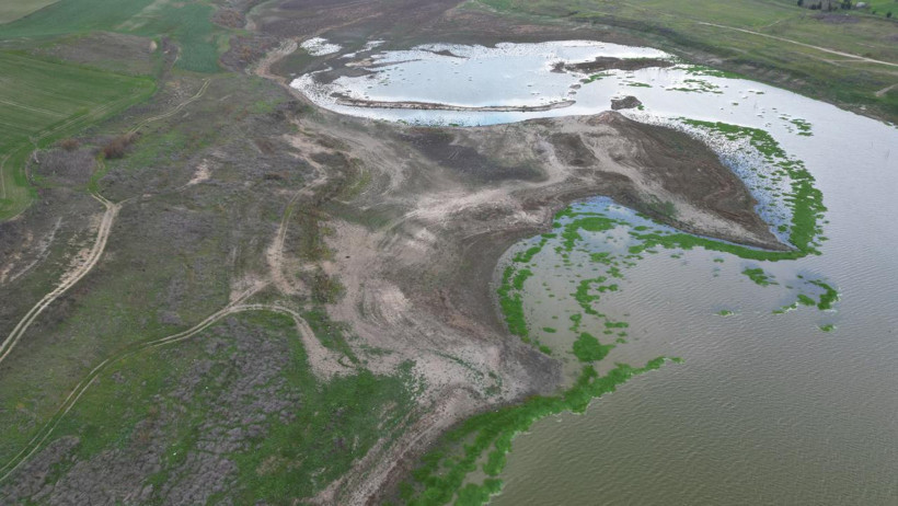 T&uuml;rkmenli g&ouml;leti alarm veriyor: Su seviyesi kritik noktalarda - Resim : 1
