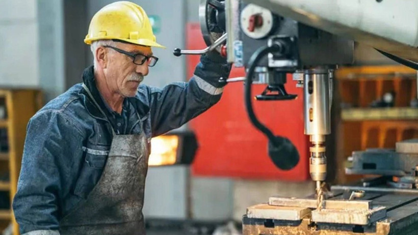 Erdoğan '&ccedil;ift dikiş' demişti: Emekli maaşı alan &ccedil;alışanlarda son durum - Resim : 1