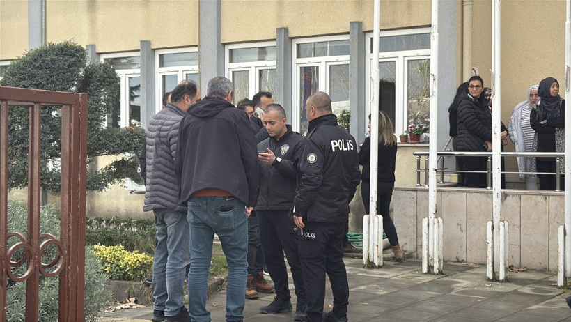 Yalova SGK binasında dehşet anlar: Avukat vuruldu: Saldırgan polise teslim - Resim : 1