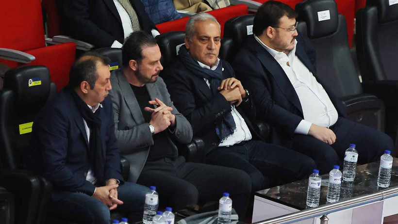 Mahfi Eğilmez Fenerbahçe Medicana'da hayal kırıklığının nedenlerini sıraladı - Resim : 4