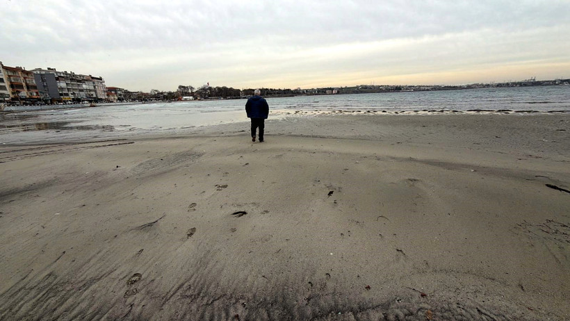 Tekirdağ’da deniz metrelerce geri çekildi: Bölge halkı tedirgin - Resim : 1