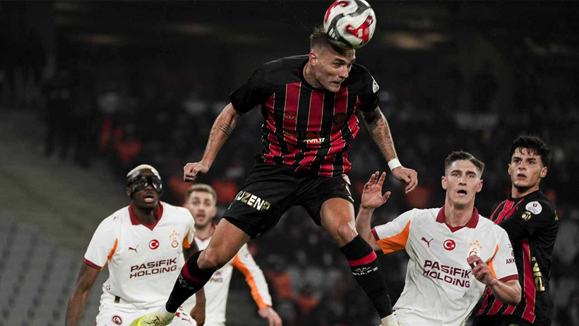 Galatasaray Karagümrük kilidini Sara ile çözdü: 3 puanı 3 golle aldı - Resim : 5