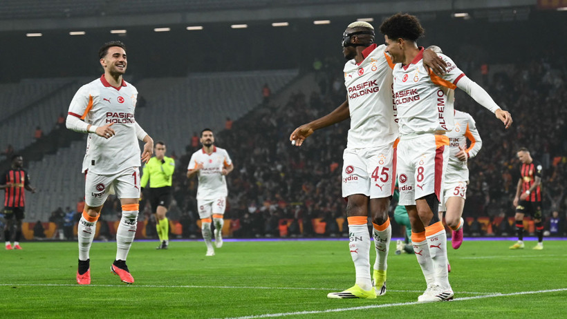 Galatasaray Karagümrük kilidini Sara ile çözdü: 3 puanı 3 golle aldı - Resim : 3