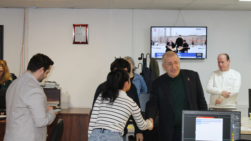 Zafer Partisi Genel Başkanı Ümit Özdağ, YENİÇAĞ gazetesini ziyaret etti - Resim : 4