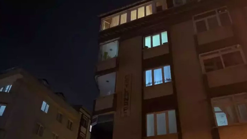 Beyoğlu’nda korkunç gece: Oğlunu öldürüp intihar etti: Cesetleri yeğeni buldu - Resim : 2