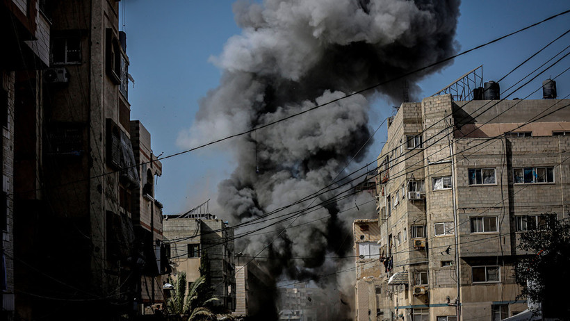 İsrail&rsquo;den Gazze&rsquo;ye yeni saldırı: Ateşkese rağmen vurmaya devam ediyor - Resim : 1