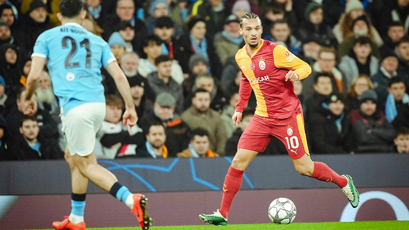 Galatasaray Sane'nin ayak bileğinde yırtık tespit edildiğini açıkladı - Resim : 1