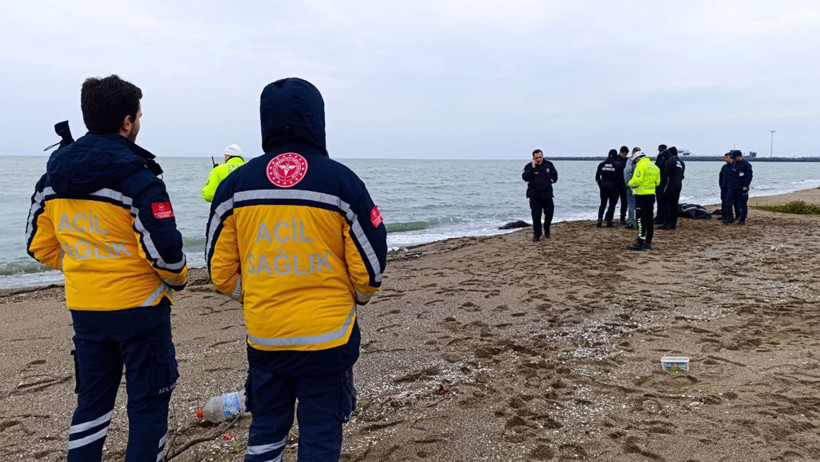Karasu sahilinde cansız beden: Üzerinden kimlik çıkmadı - Resim : 1