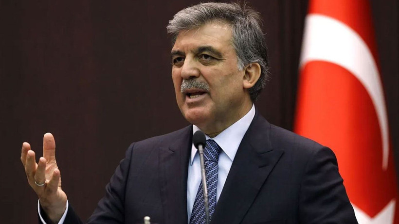 Şamil Tayyar Abdullah G&uuml;l i&ccedil;in noktayı koydu: Hi&ccedil;bir partinin g&uuml;ndeminde yok - Resim : 1
