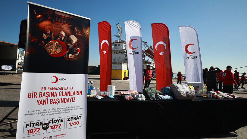 Ramazan’ın ilk gününde Gazze’ye 3 bin 300 tonluk iyilik - Resim : 1